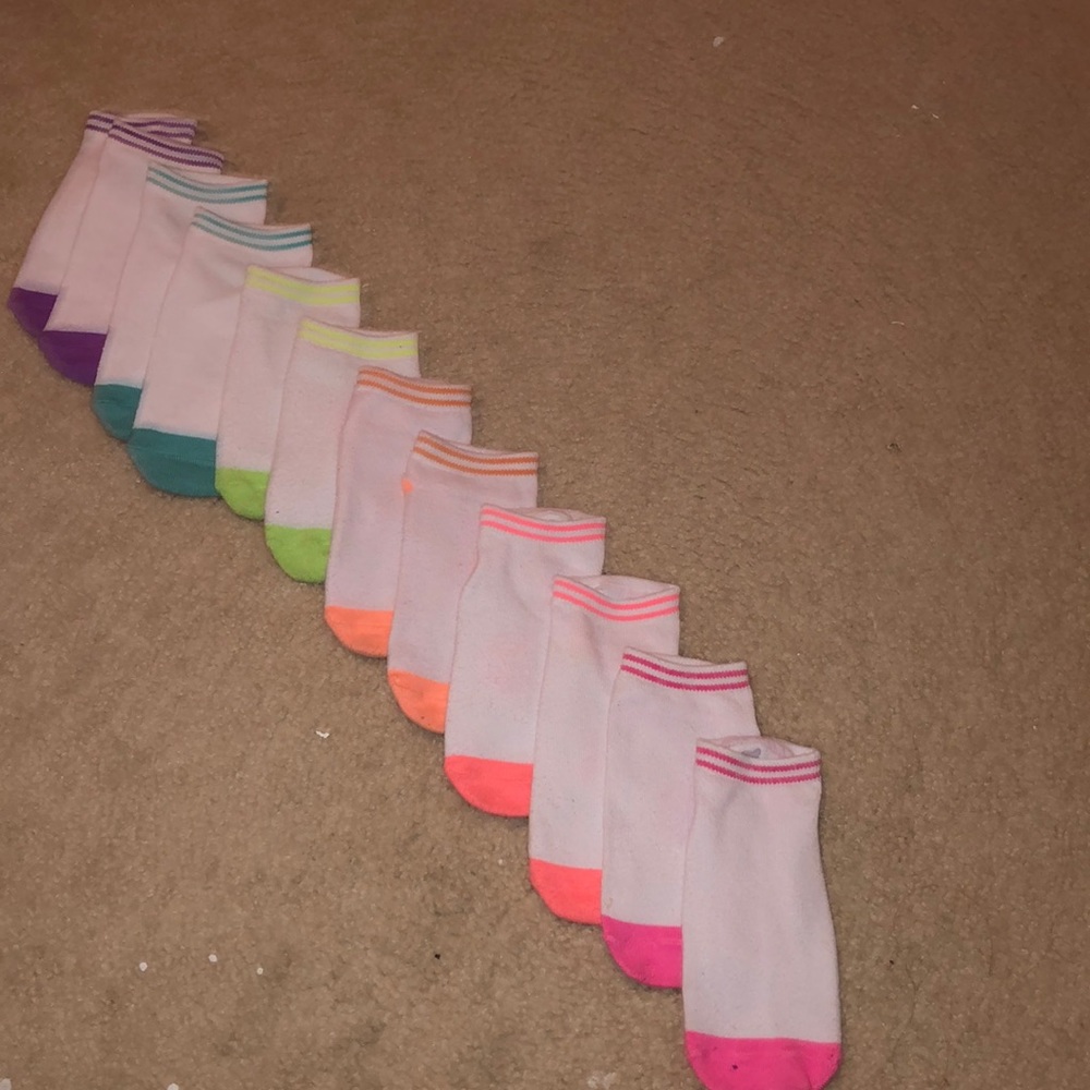 toe and stripe socks